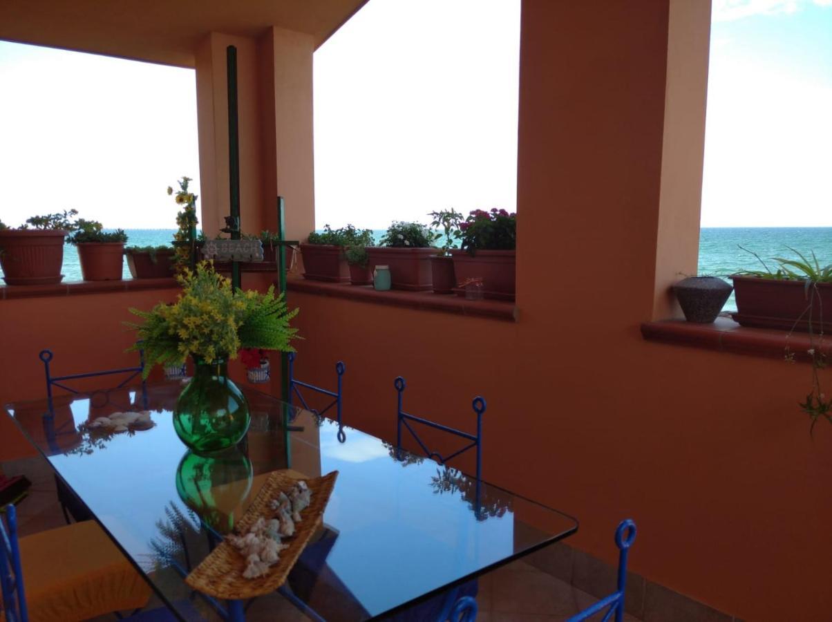 Casa Bon' Aria Fronte Mare Sud Sardegna Villa La Maddalena  Ngoại thất bức ảnh