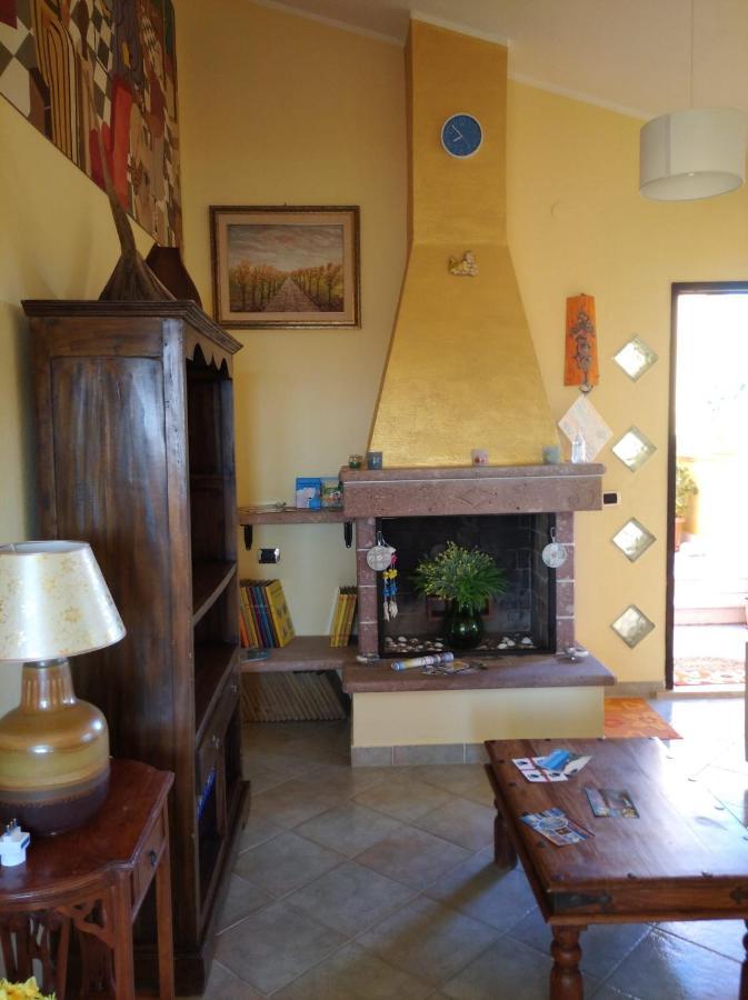 Casa Bon' Aria Fronte Mare Sud Sardegna Villa La Maddalena  Ngoại thất bức ảnh
