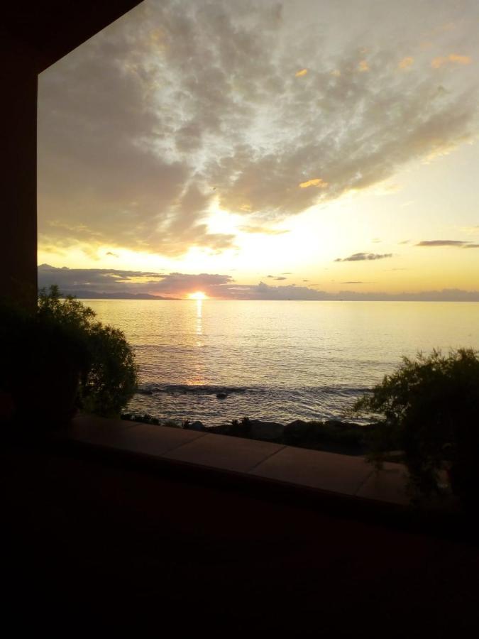 Casa Bon' Aria Fronte Mare Sud Sardegna Villa La Maddalena  Ngoại thất bức ảnh